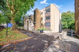 Photo 3- click for photo gallery